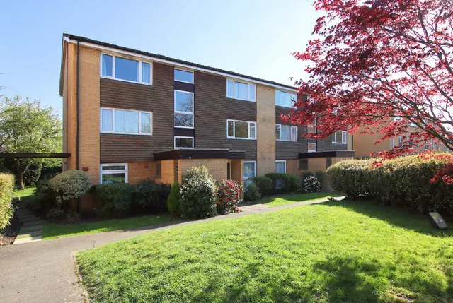 Green Acres, Croydon, Croydon, CR0 5UX, photo 1