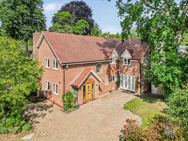 Bluebell Gardens, Hessle, HU13, photo 1