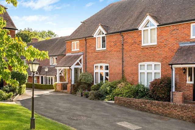 Berehurst, Alton, GU34, photo 1