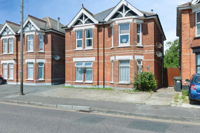 Alma Road, Bournemouth, BH9, photo 2