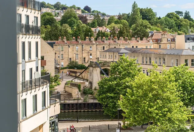 Photo 3 — Longmead Terrace, Bath, BA2 3WL