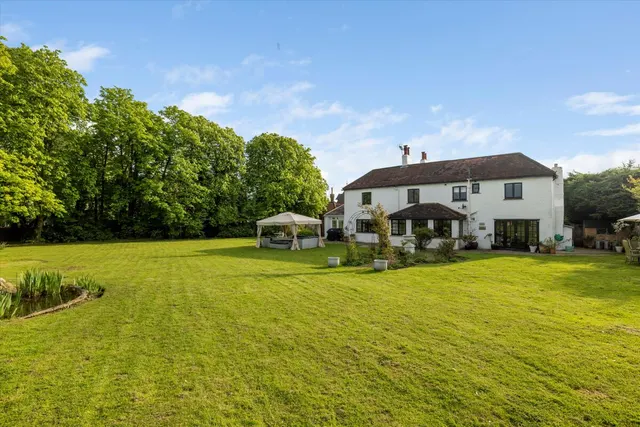 Woodlands Lane, Stoke D'Abernon, KT11, photo 1