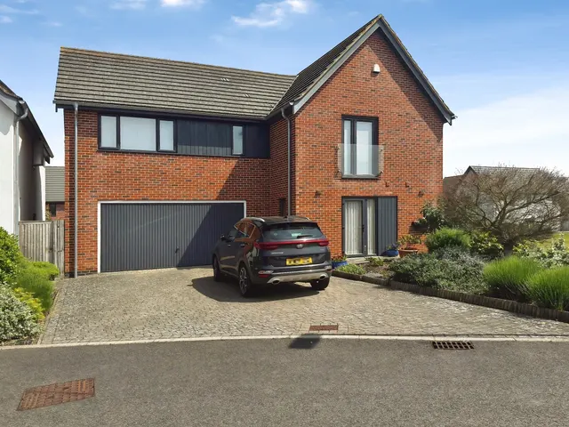 Fieldfare Way, Swaffham, photo 1