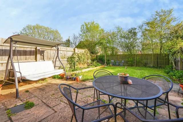 Photo 3 — Sage Close, Banbury, Oxfordshire, OX16
