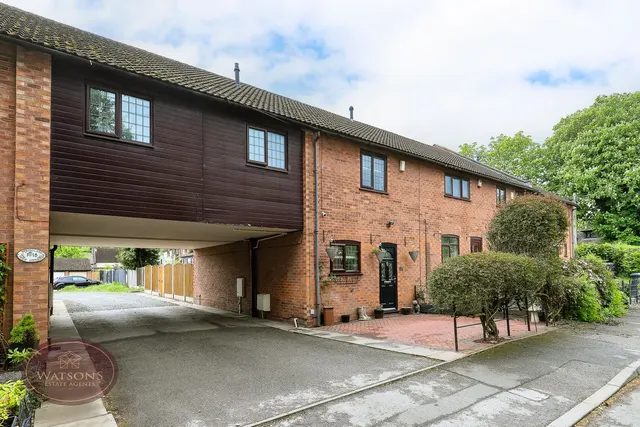 Nuthall, Nottingham, photo 1