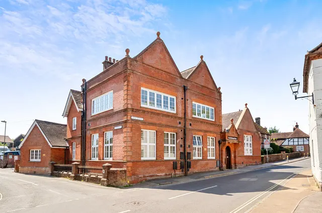 Bank Street, Bishops Waltham, SO32, photo 1