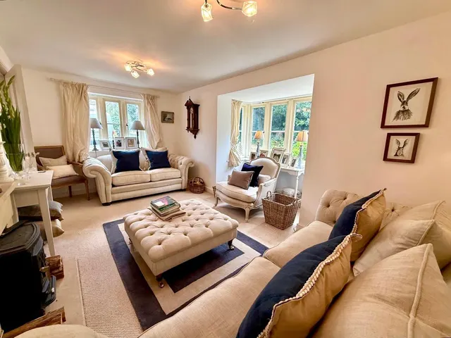 Photo 3 — Quenington, Cirencester, Gloucestershire, GL7 5DL
