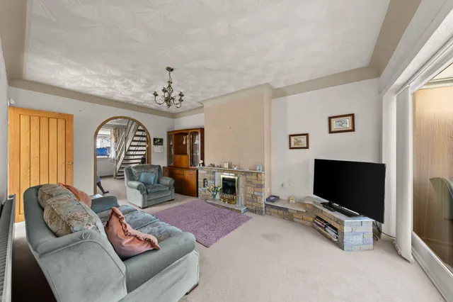 Photo 2 — Walkers Lane, Penketh, Warrington, WA5 2PA