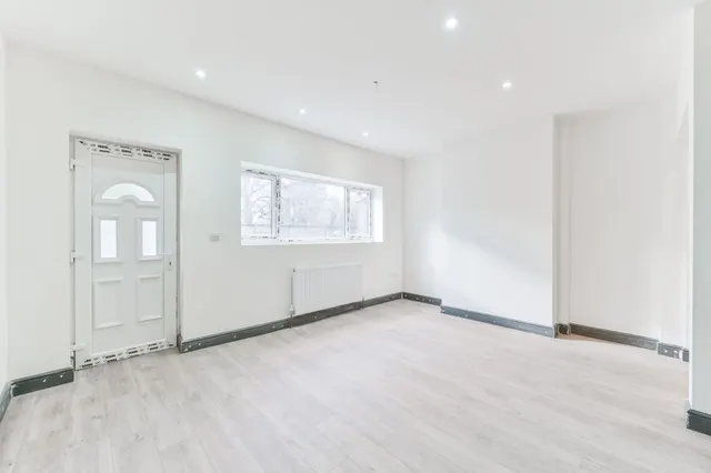 180a Pawsons Road, Croydon, photo 1