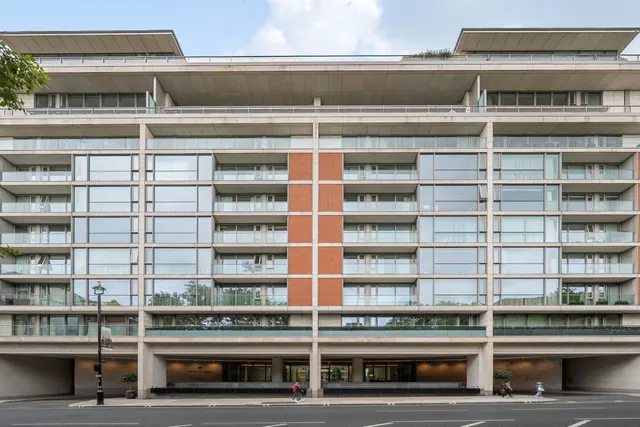 G01 The Knightsbridge Apartments, 199 Knightsbridge, London, photo 1