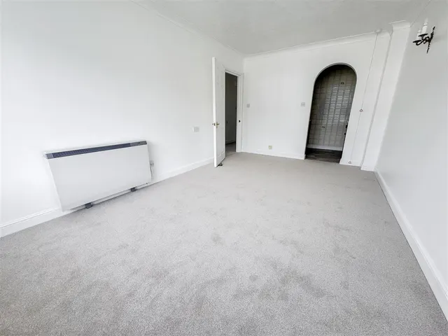 Photo 2 — St. Helens Crescent, Hastings, TN34 2SQ