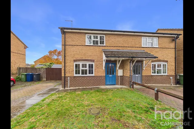 Stanley Webb Close, Sawston, CB22, photo 1