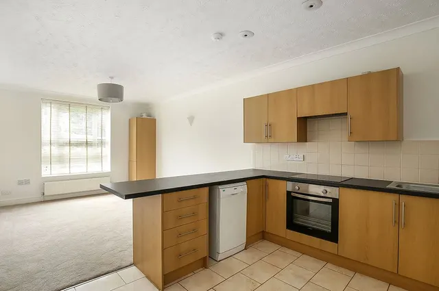 Park Avenue, Winchester, SO23, photo 2