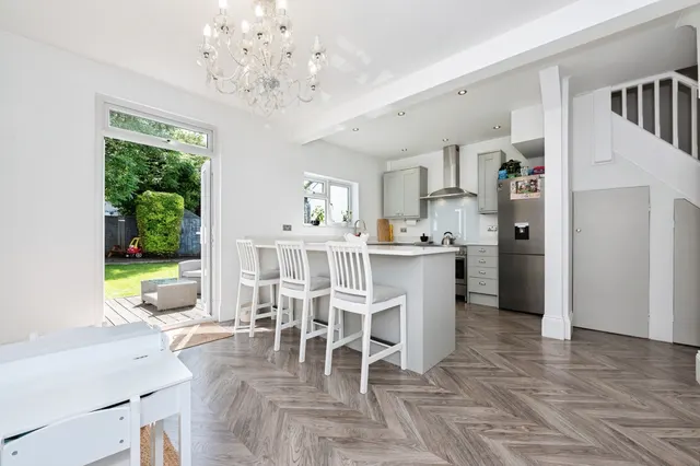 Pinnocks Avenue, Gravesend, DA11, photo 3