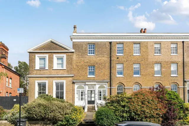 Montpelier Row, SE3, photo 1