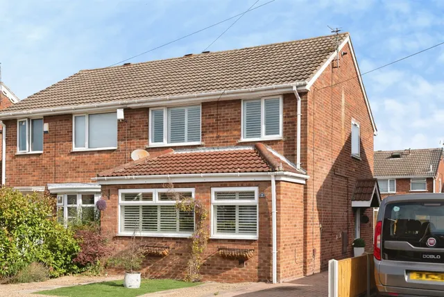 Moreton Bay, Bilton, Hull, photo 1