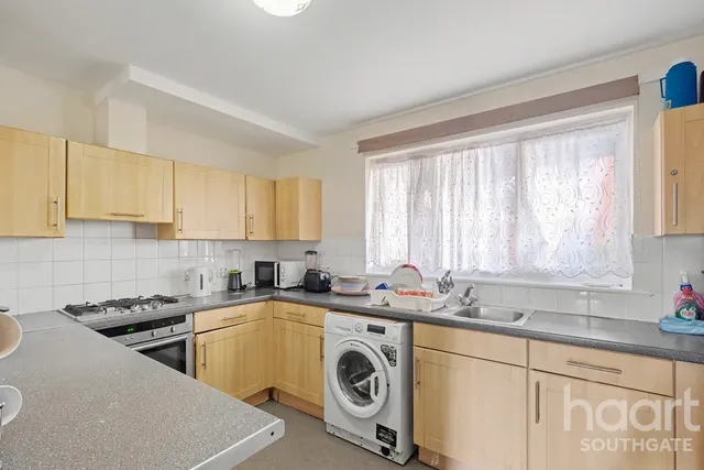 Nightingale Road, London, N22, photo 2