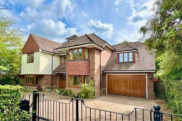 Chiltern Hills Road, Beaconsfield, HP9, photo 1