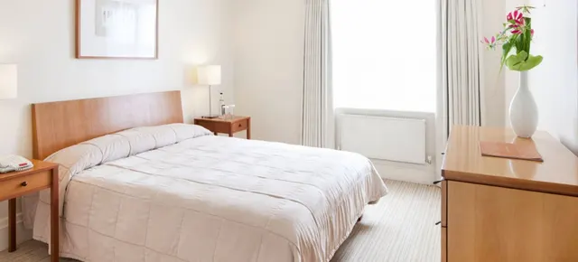 Photo 3 — Como Apartments, Old Park Lane, London, W1