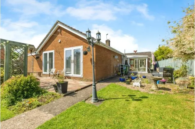 Photo 3 — Wragby Road, Bardney, Lincoln