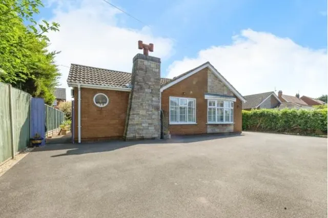 Photo 2 — Wragby Road, Bardney, Lincoln