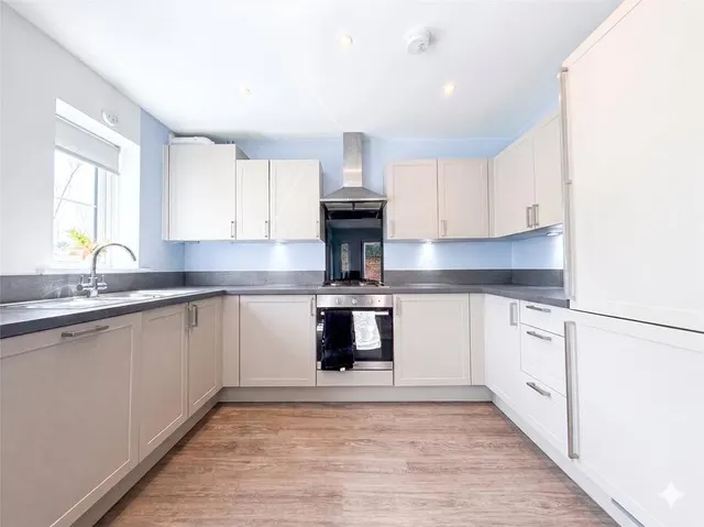 Brunswick Road, Deepcut, GU16, photo 2