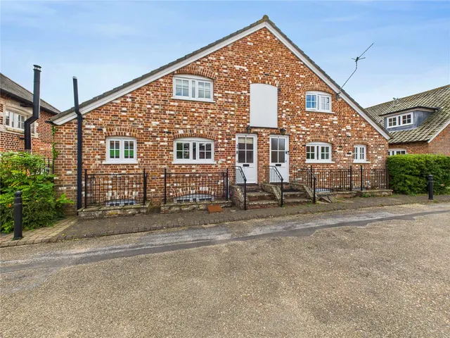 Crown Place, Woodbridge, IP12, photo 3