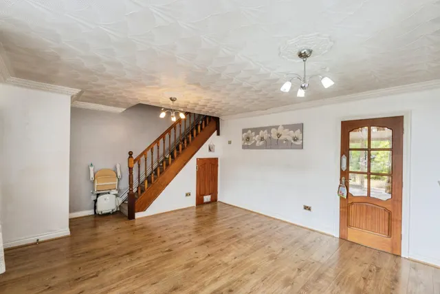 Chanters Avenue, Manchester, M46, photo 1