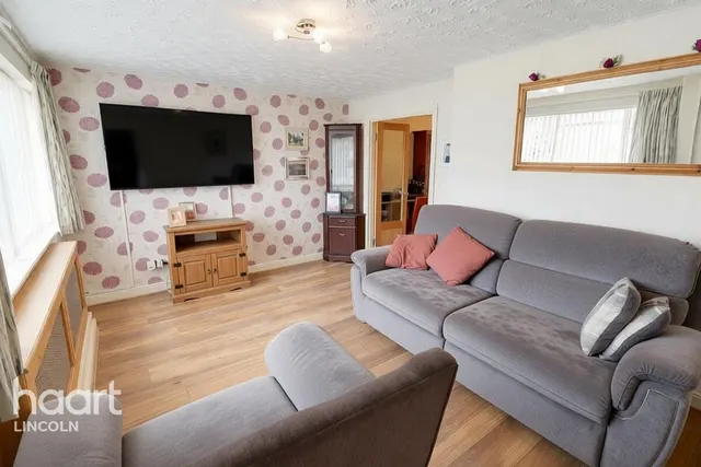 Chester Close, Washingborough, LN4, photo 2