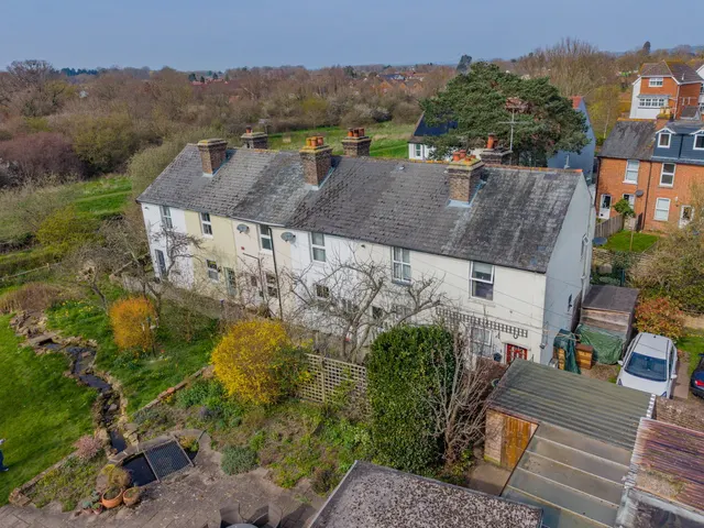 Victoria Road, Edenbridge, TN8, photo 1