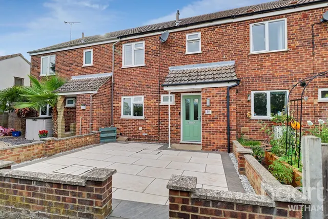 Hillary Close, Heybridge, CM9, photo 1