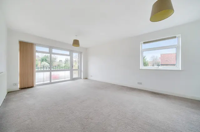 Photo 2 — Elm Road, Sidcup, DA14 6AB