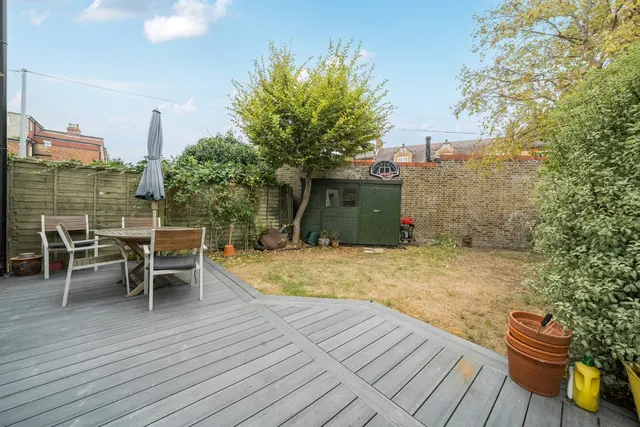 Photo 2 — Leigham Vale, Streatham Hill, London, SW16