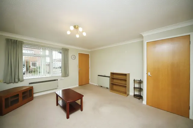 Langham Gardens, Taunton, TA1, photo 3