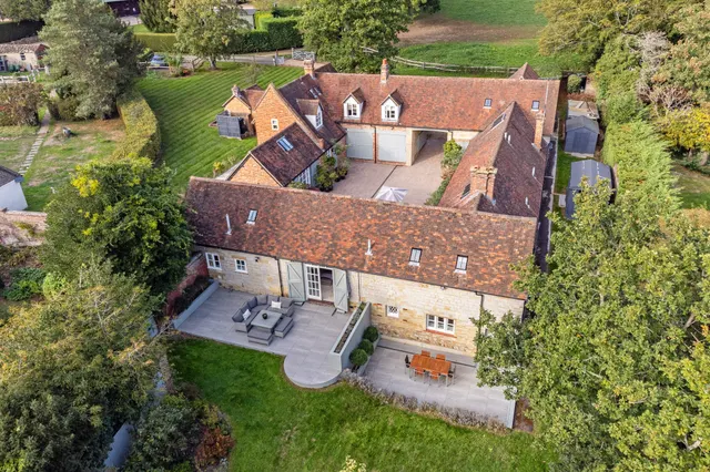 Cross Colwood Lane, Haywards Heath, RH17, photo 1