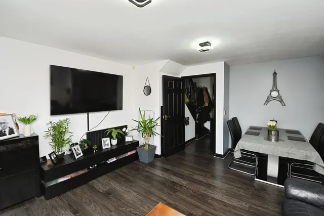 Warren Lane, Witham St Hughs, LN6, photo 1