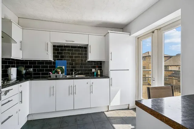 Badminton Mews, London, E16, photo 2