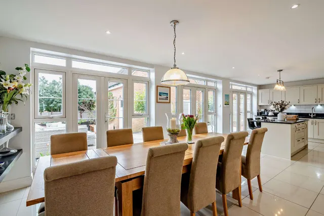Sir Geoffrey Todd Walk, Midhurst, GU29, photo 3