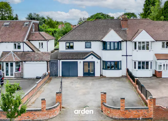 Warwick Road, Solihull, B91, photo 1