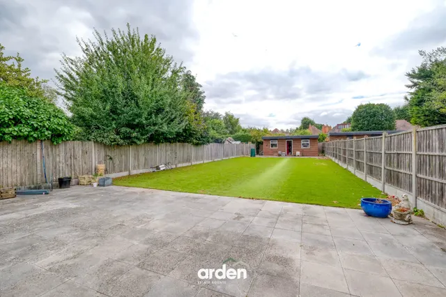 Warwick Road, Solihull, B91, photo 2