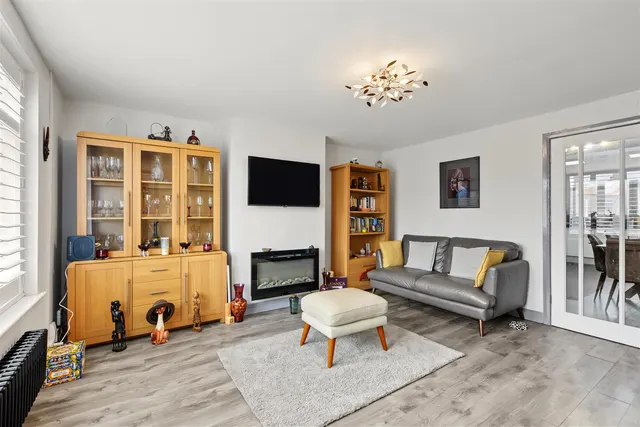 Beckhampton Road, Nottingham, NG5, photo 3