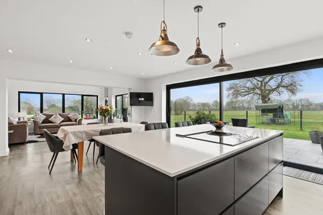 Bures Road, West Bergholt, CO6, photo 2