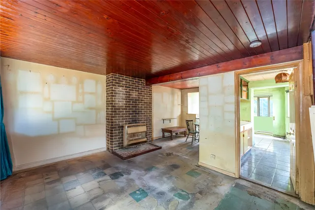 Photo 3 — Green Lane, Hanworth, TW13 6TN