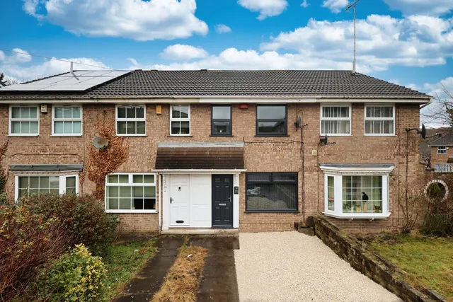 Low Lane, Horsforth, LS18, photo 1