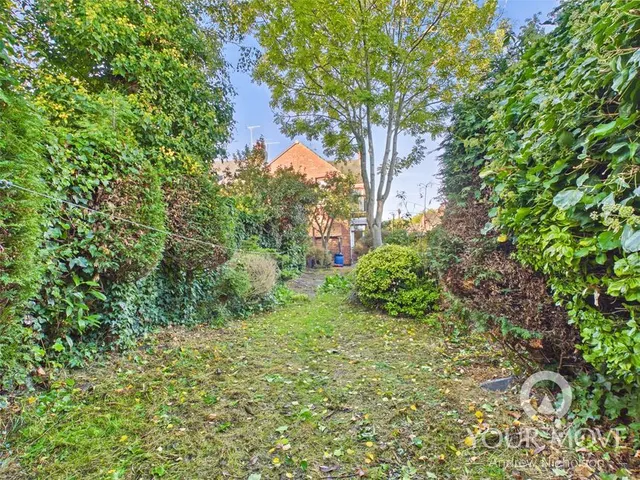 Stamford Avenue, Crewe, CW2, photo 3
