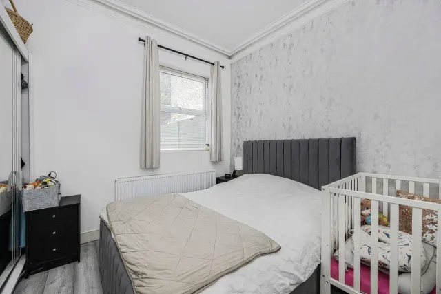 Photo 2 — Abbotts Park Road, Leyton, E10