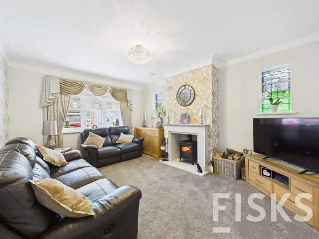 Homefields Avenue, Benfleet, SS7, photo 2