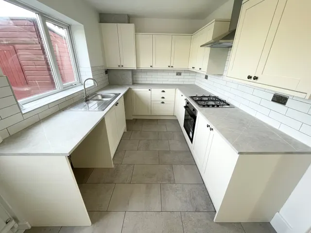Photo 2 — Westdale Lane, NG4