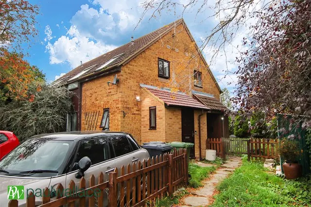 Benedictine Gate Cheshunt, Waltham Cross, EN8, photo 1