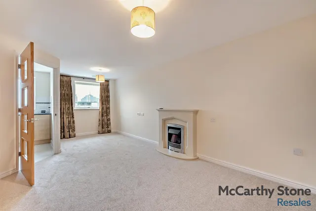 New Road, Basingstoke, RG21, photo 2